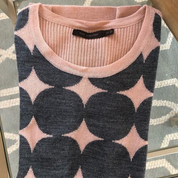 The Limited Pink Gray Short Sleeve Sweater Top Women’s XS Fall Layering Piece - Picture 7 of 9